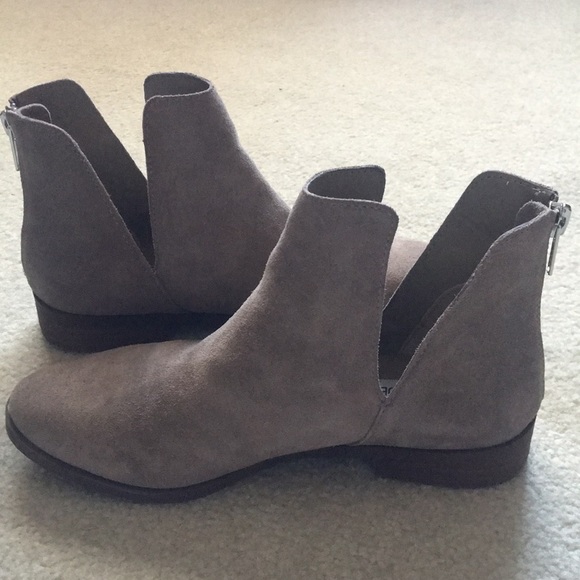 Steve Madden Shoes - Steve Madden Dip-Down Suede Ankle Boots